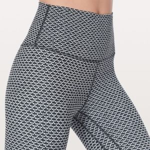 LULULEMON HIGH RISE ALIGN CROPPED LEGGINGS, SIZE 10